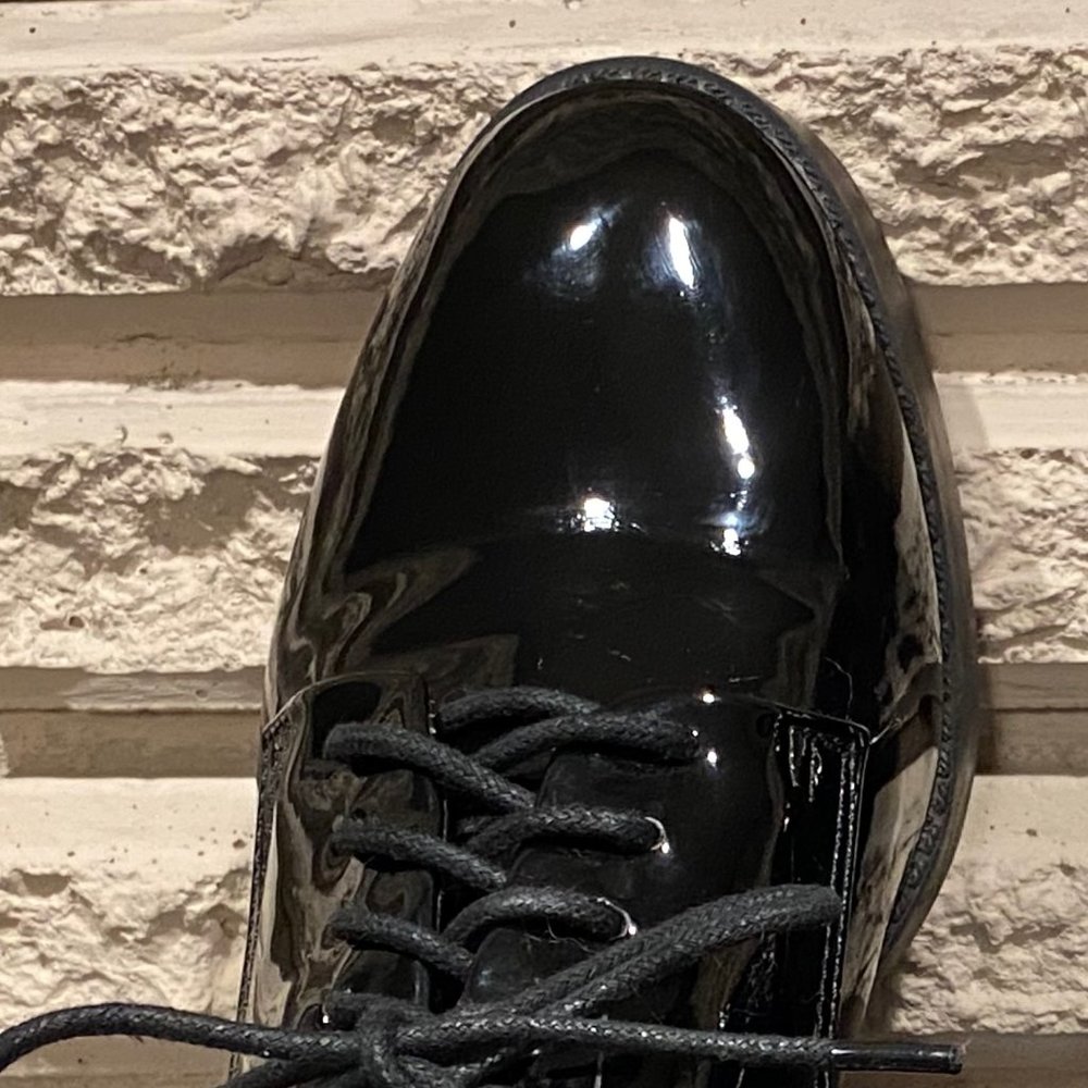 Bella Marie patent tie-up loafers - Picture 10 of 10